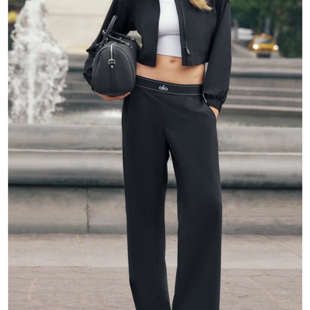 ALO Yoga Charcoal Wide-Leg Pants